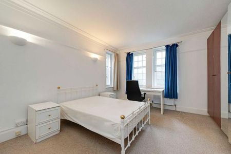 4 bedroom flat to rent - Photo 2