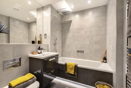 2 bedroom flat to rent - Photo 4