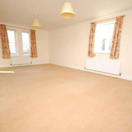 Gras Lawn, Exeter, EX2 - Photo 1