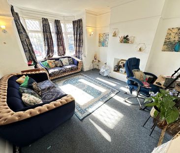 3 bedroom semi-detached house to rent - Photo 4
