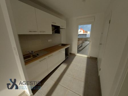 Location Appartement 3 pièces 64m² VILLENEUVE TOLOSANE 31270 - Photo 2