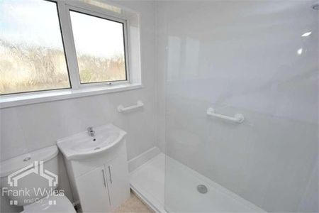 Shipley Road, Lytham St Annes, Lancashire, FY8 - Photo 5