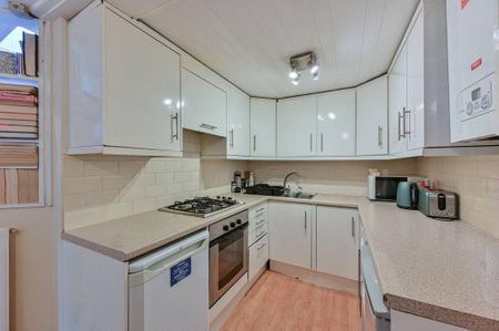 1 bedroom flat to rent - Photo 4