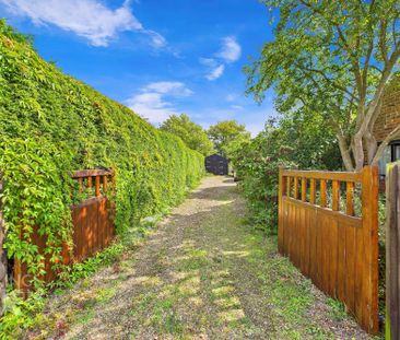 Tithebarn Lane, Thurlton, Norwich - Photo 2