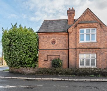 2 bedroom cottage to rent - Photo 2