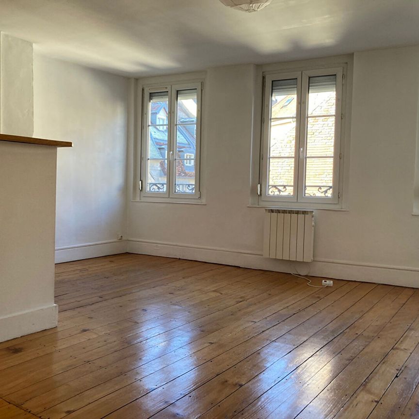 Location Appartement 1 pièce 34m² BESANCON 25000 - Photo 1