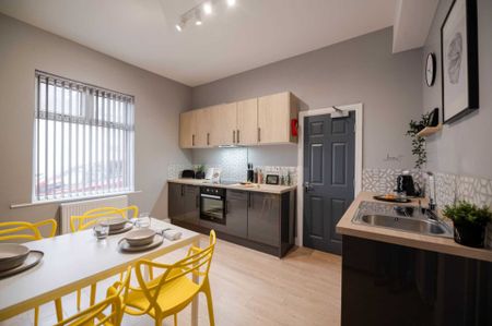 Park Road, Farnworth - Photo 5
