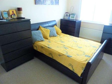 Overland Mews Stanground, Peterborough, Cambridgeshire, PE2 - Photo 3