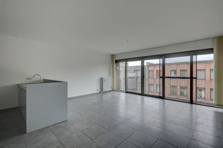 Prachtig appartement met twee slaapkamers en terras te huur in centrum Wilrijk - Foto 5