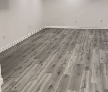 18 Flempton Crescent #Lower - Photo 4