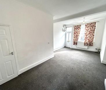 2 bedroom house to rent - Photo 1