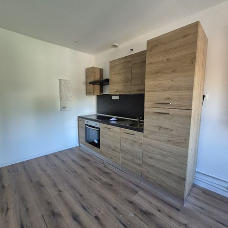 Location Appartement 3 pièces 44m² AUCHEL 62260 - Photo 3