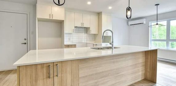 APPARTEMENT À LOUER - 4½ 1ER JUILLET - Photo 2