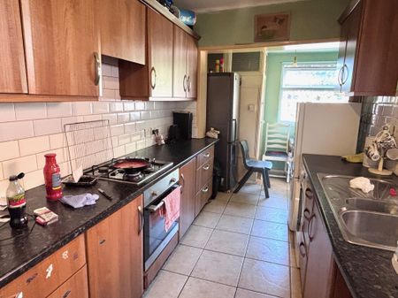 Sharp Street, Hull - Photo 2