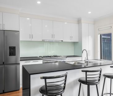 12 Andara St, Truganina VIC 3029 - House For Rent | Domain - Photo 6