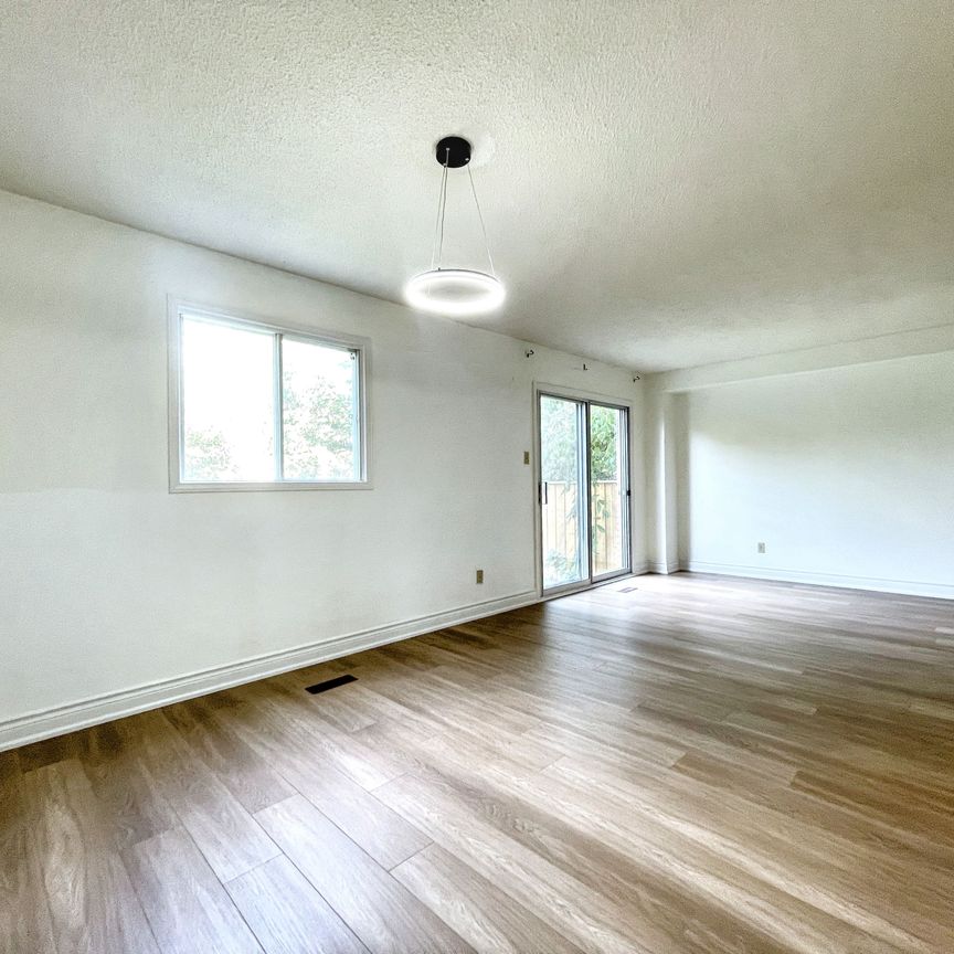 For Lease - 4485 Jenkins Crescent, Mississauga, Ontario - Photo 1