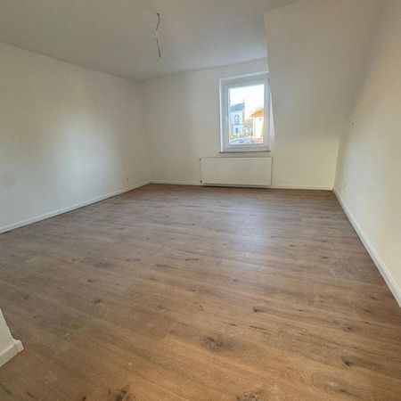 Frisch sanierte 2 ZKB-Wohnung - Foto 3