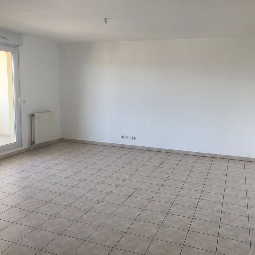 Location appartement 3 pièces 70 m² à Valence (26000) - Photo 1