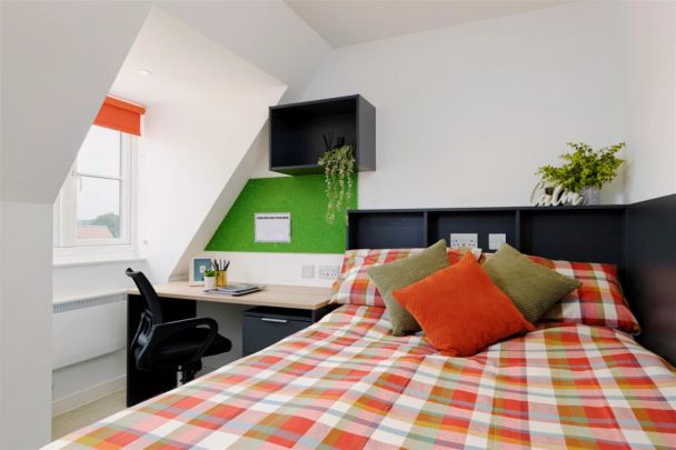 Freeman - Studio Style L04 - Photo 1