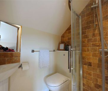 A charming and well presented family home benefitting from far reac... - Photo 6