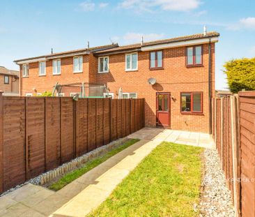 2 bedroom terraced house to rent - Photo 2