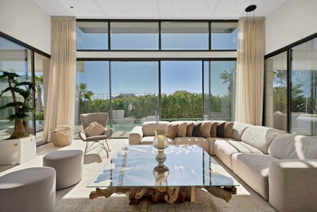 Marbella, Andalusia 29602 - Photo 2