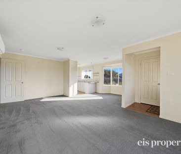 Two Bedroom Unit In Quiet Location - Photo 3