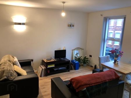 Apt 4-2a Eglantine Gardens, Belfast, BT9 6EZ - Photo 2