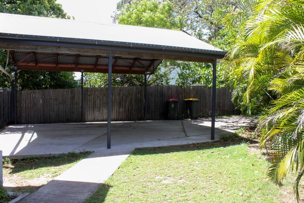 Great Family Home - Close To Transport - Photo 1