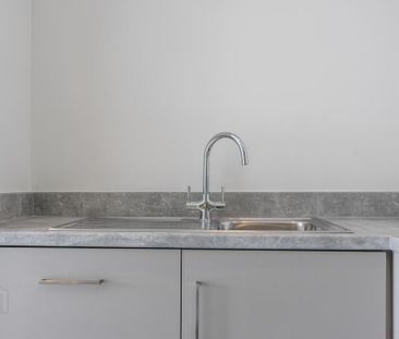 Apt 9, 1 Kings Hall Road, Belfast, BT9 6ZA - Photo 1