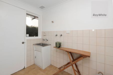 Large & Spacious - Photo 3