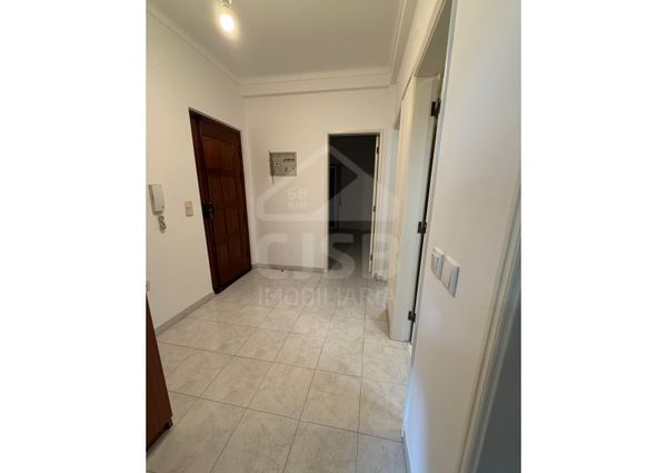 Apartamento T2 em Santarém
