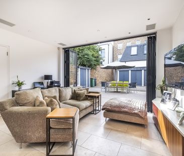 2 bedroom semi-detached house to rent - Photo 2