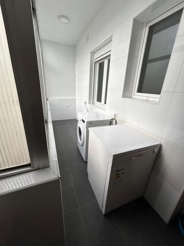 Luxury Apartment for rent in Madrid, Spain - Photo 2