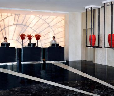 Burj Khalifa 1BR, No comm, walking to Dubai Mall - Photo 4