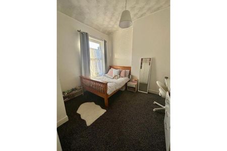 4 bedroom house to rent - Photo 4