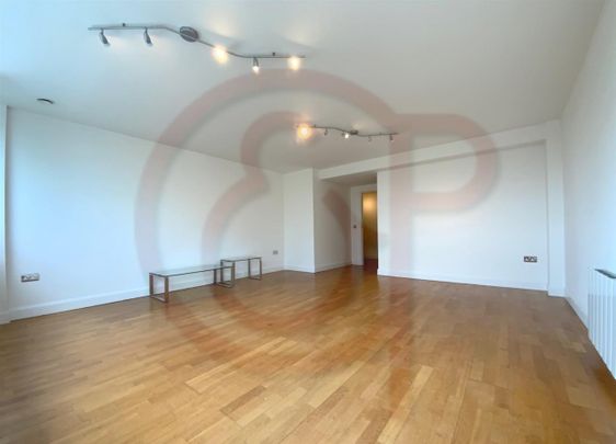 Heathcroft, Ealing, W5, London - Photo 1