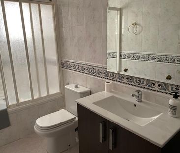 Piso de alquiler en Calle Conejito de Málaga, 5, La Luz - El Torcal - Photo 1