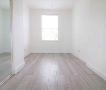 1 bedroom ground floor flat to rent - Photo 3