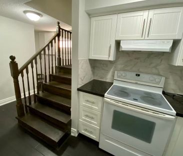 For Lease - 4144 Lastrada Lower Heights, Mississauga, Ontario - Photo 5