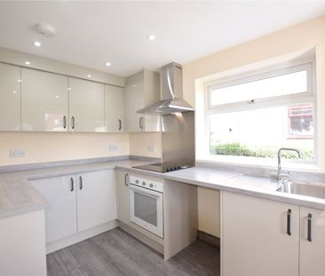 2, Fosse Way, Garforth, Leeds, West Yorkshire, LS25 2JE - Photo 6