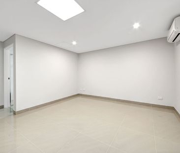 MODERN FLAT WITH WATER VIEWS - Photo 3