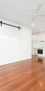 33B Ross Street, - Photo 3