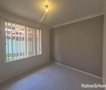 Charming 3 Bedroom Villa - Photo 4