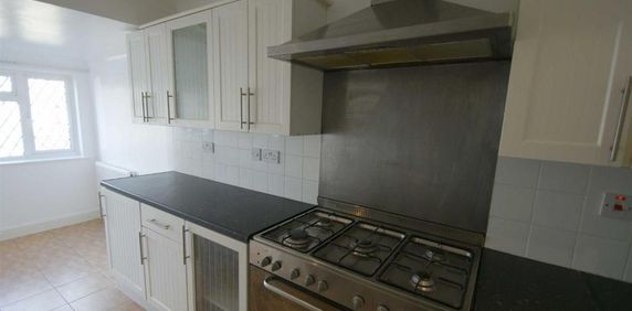 1 bedroom house of multiple occupation to rent - Photo 2