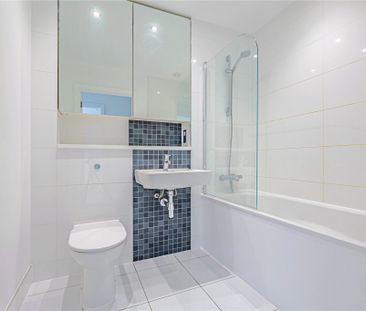 1 bed Flat for rent - Photo 5