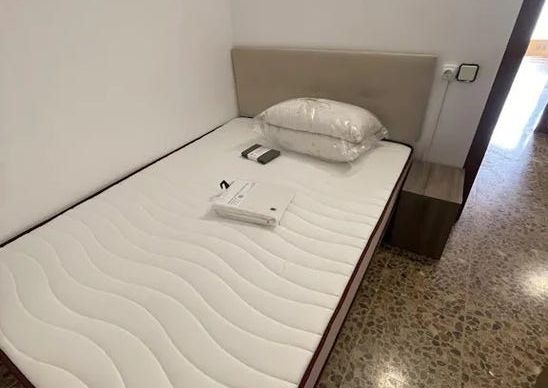 Travessera de Gràcia, Barcelona, Catalonia 08027