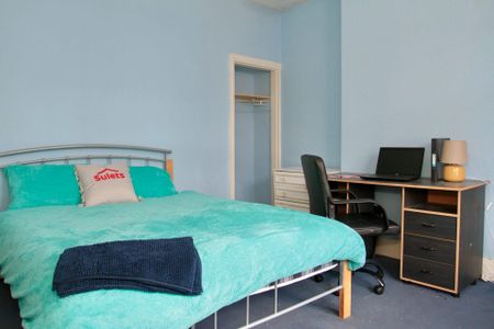 Thurlow Road (3 or 4 bed) - Photo 3