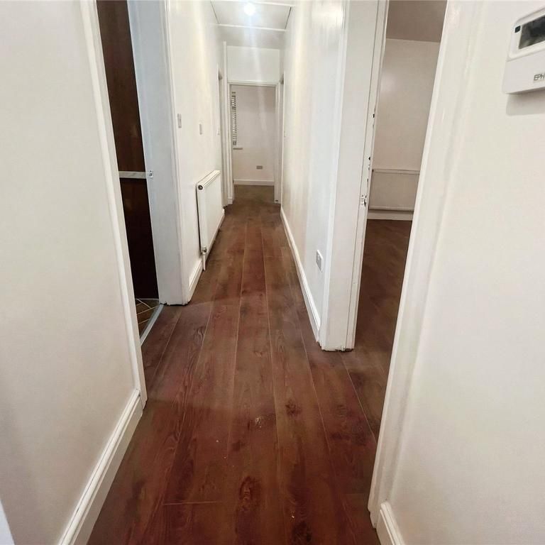 3 bedroom bungalow to rent - Photo 1