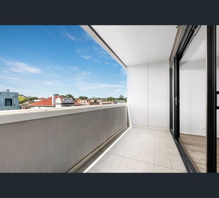213/1101 Toorak Road, Camberwell, Vic 3124 - Photo 2